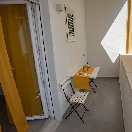 Apartment Nook Bb Split